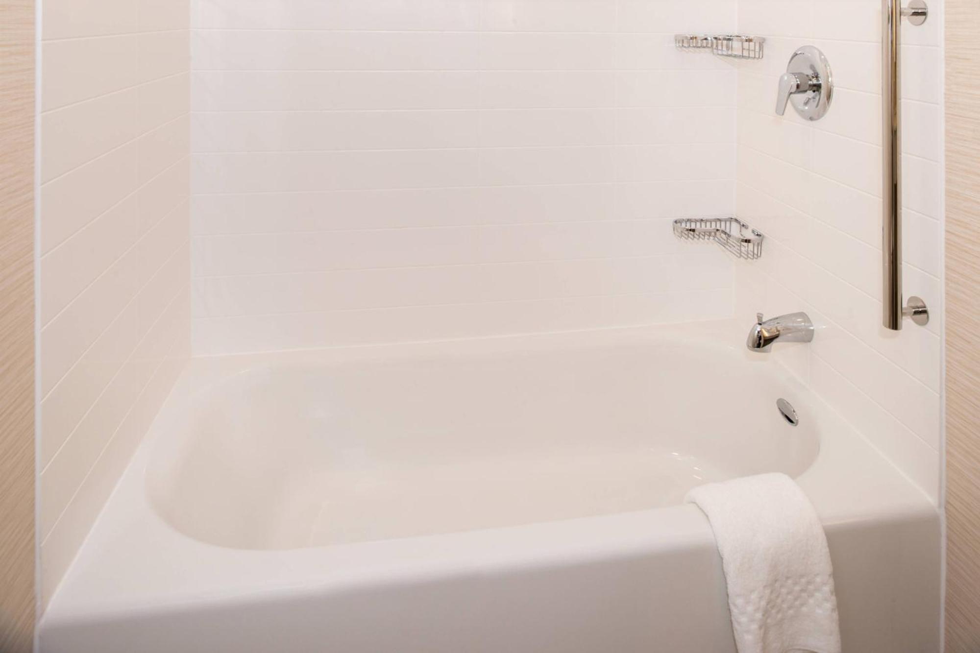 Fairfield Inn & Suites By Marriott Akron Stow Extérieur photo
