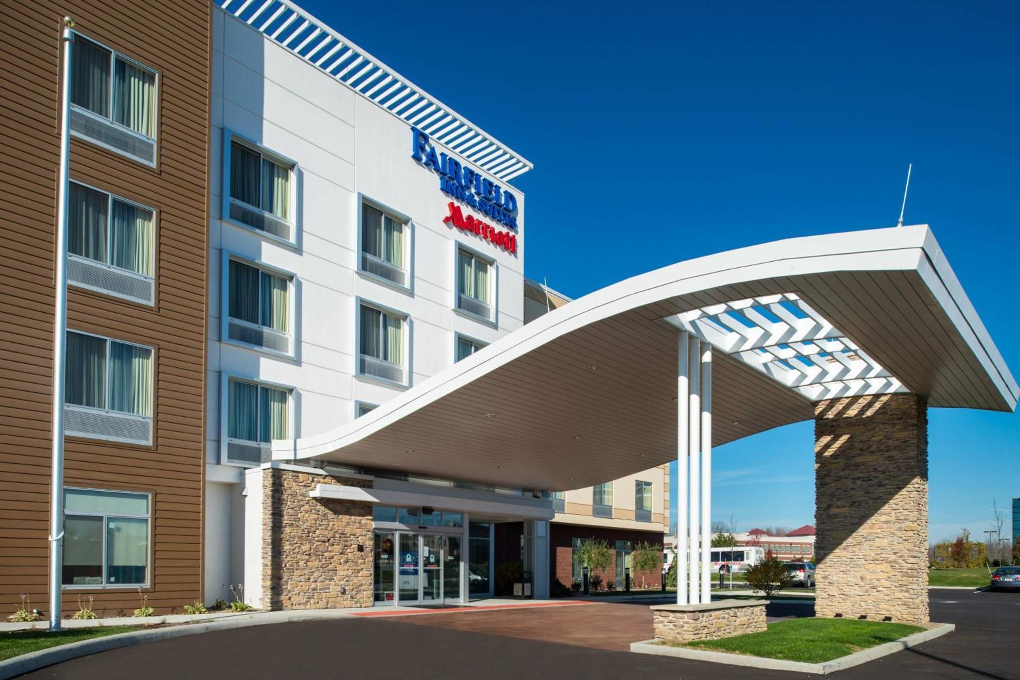Fairfield Inn & Suites By Marriott Akron Stow Extérieur photo
