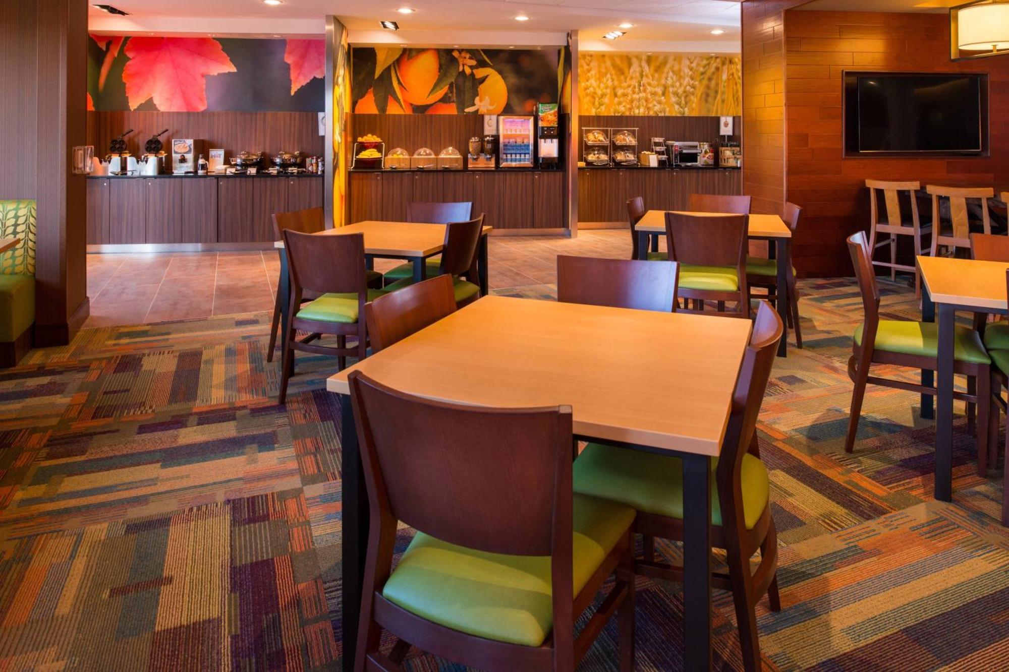 Fairfield Inn & Suites By Marriott Akron Stow Extérieur photo