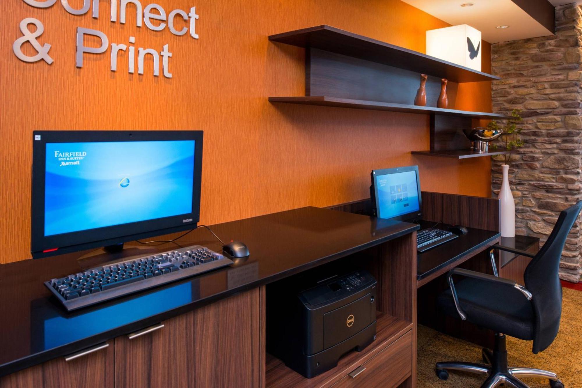 Fairfield Inn & Suites By Marriott Akron Stow Extérieur photo